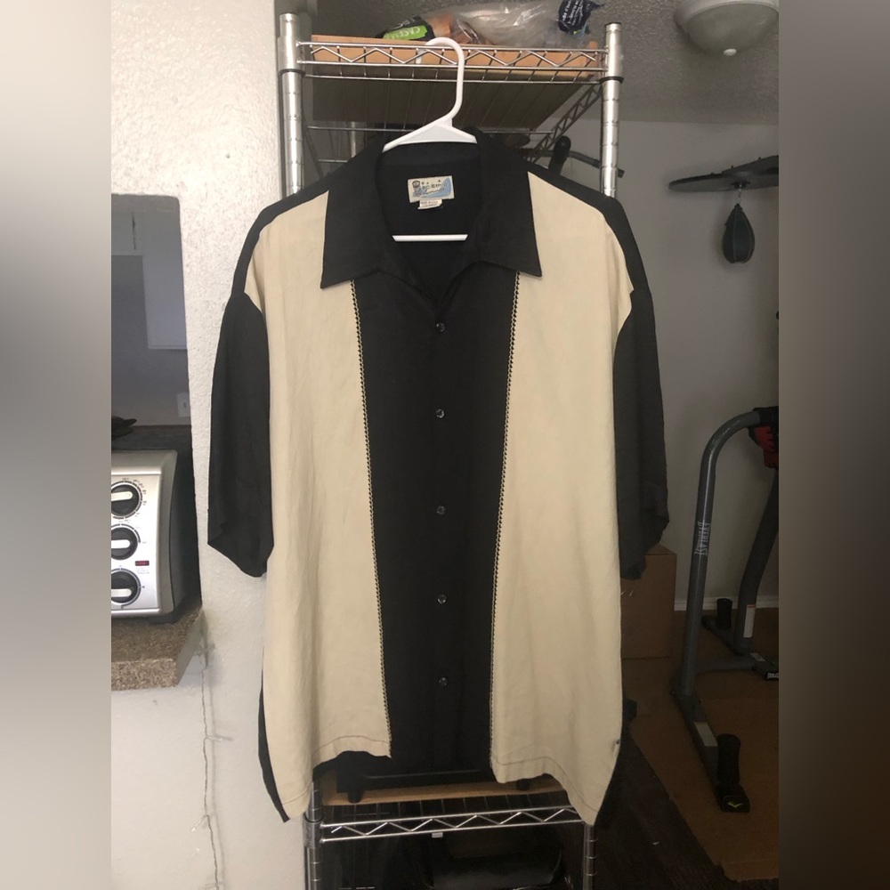 Short sleeve button down shirt